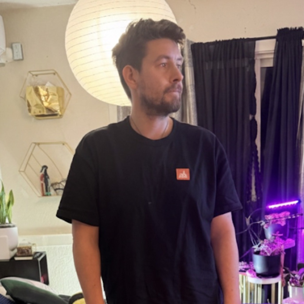 Nike Sb patch shirt.